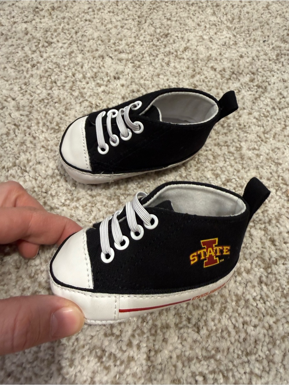 Iowa State Cyclones Infant Crib Shoes Canvas Sneaker Booties Black White Size 0-